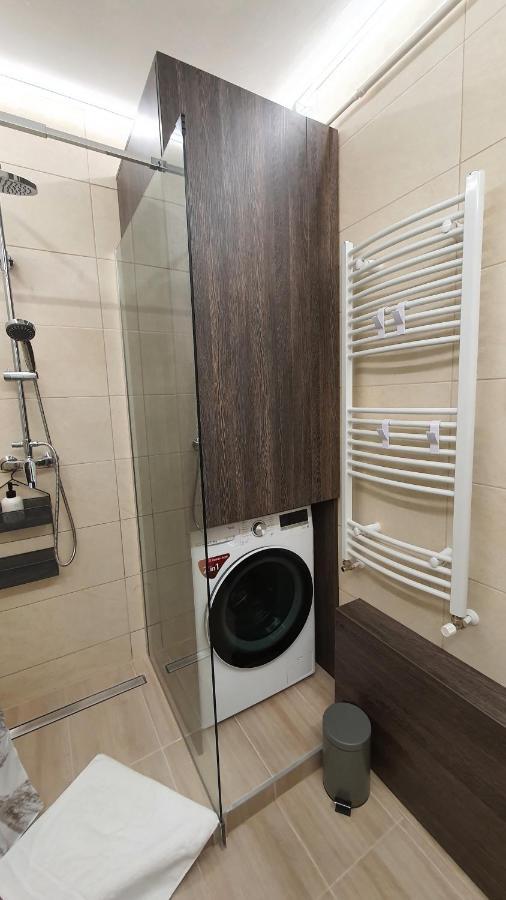 Apartament Ivett Maganszallashely-garazzsal *