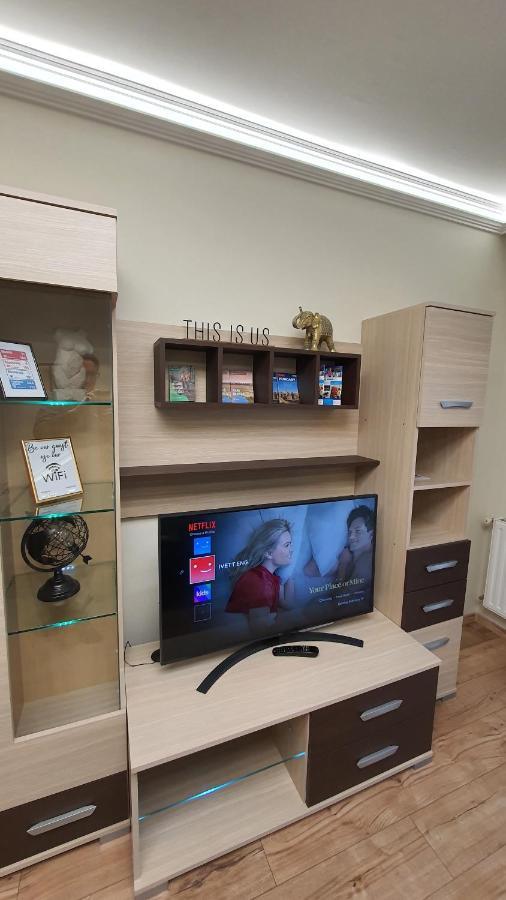 Ivett Maganszallashely-garazzsal Apartament