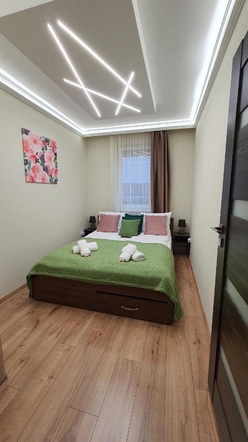 Apartament Ivett Maganszallashely-garazzsal *